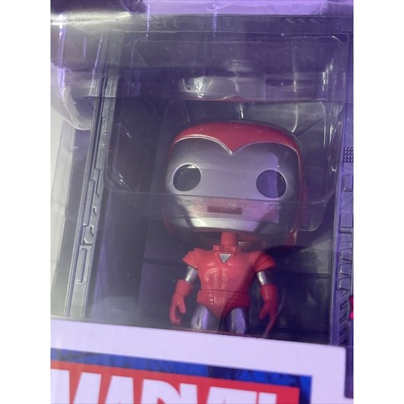 Funko Pop! Hall of Armor #1038 Iron Man Model 8 Silver Centurion Special Edition - Picture 5 of 10